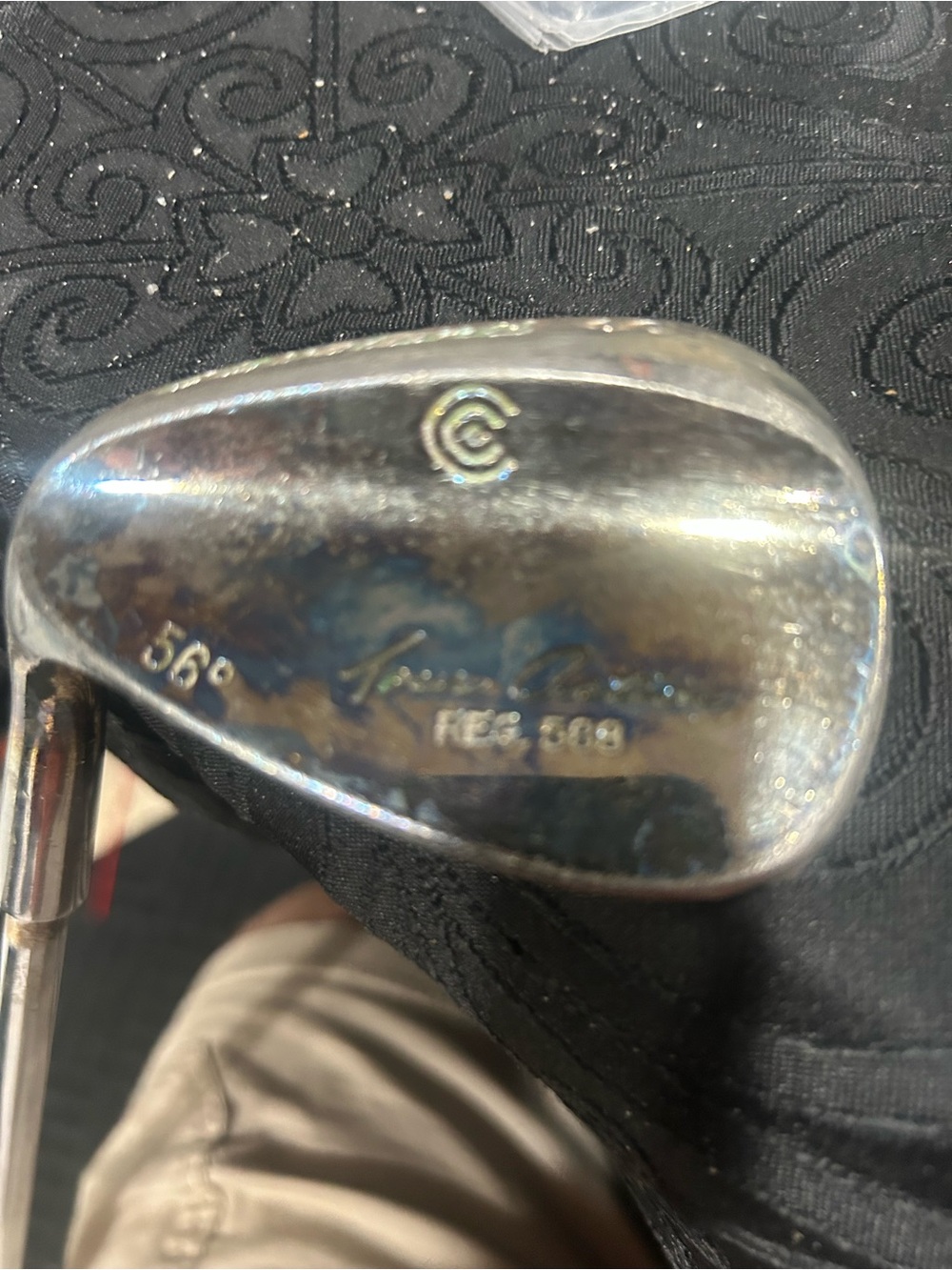 Cleveland 56° left handed Chrome Golf Wedge - Men's